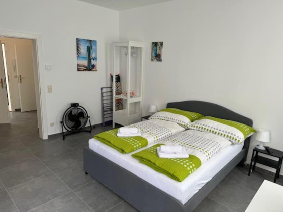 Klein Aber Fein Mit Terrasse Apartment Viena Exterior foto