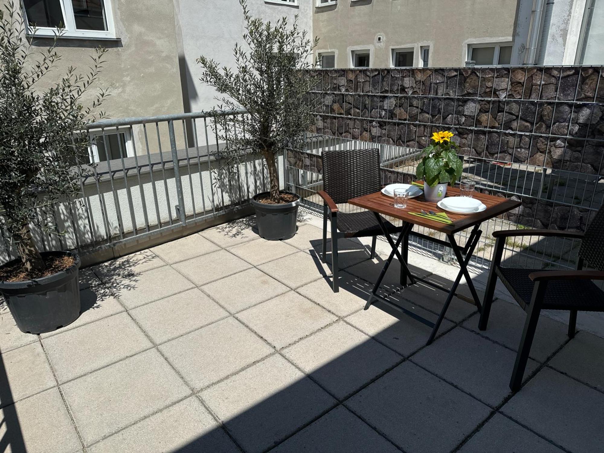 Klein Aber Fein Mit Terrasse Apartment Viena Exterior foto